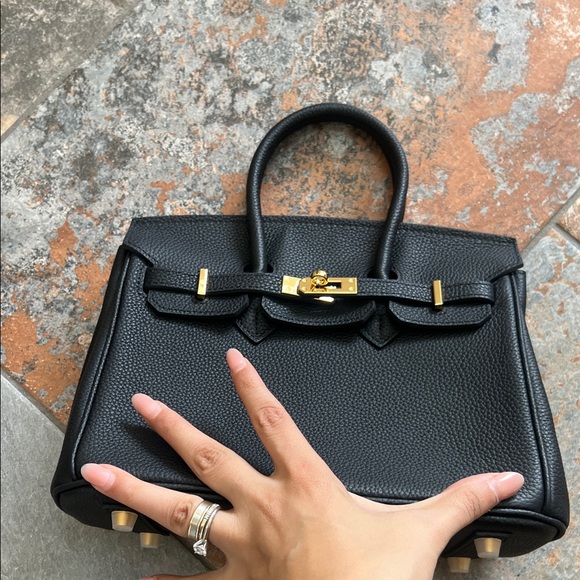 Elegant Black Leather working Handbag